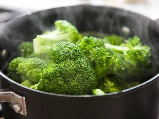 How to Steam Broccoli in Rice Cooker